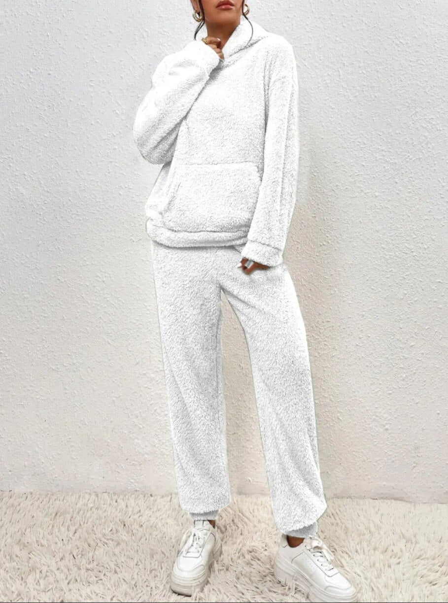 Stylisches, kuscheliges und warmes Hoodie-Set für Damen