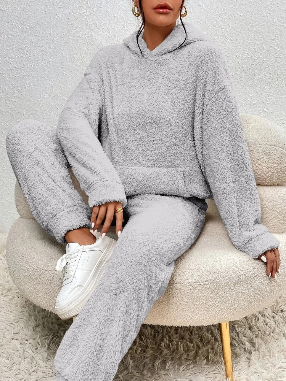 Stylisches, kuscheliges und warmes Hoodie-Set für Damen