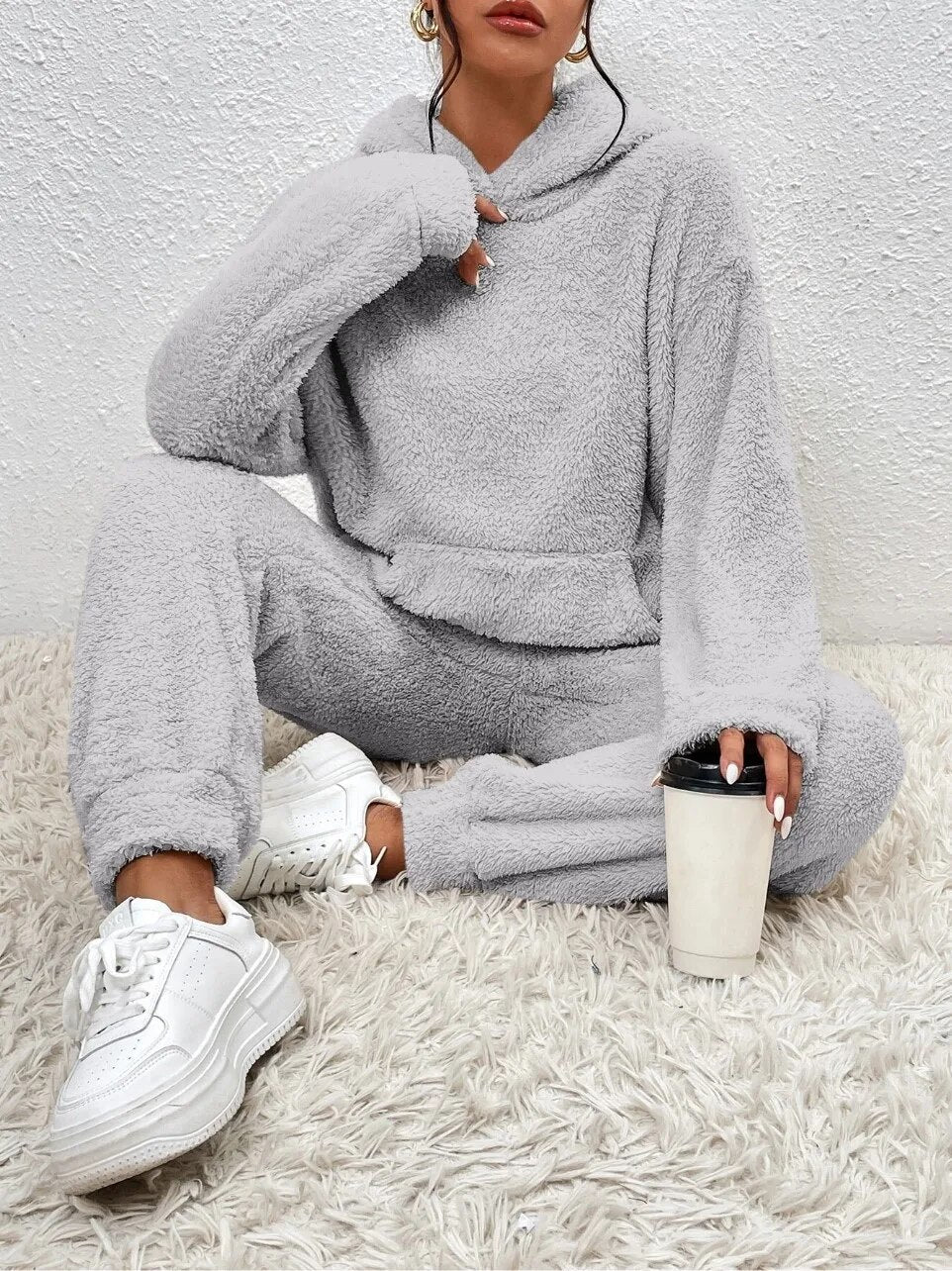 Stylisches, kuscheliges und warmes Hoodie-Set für Damen