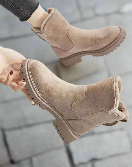 Trendige Winterschuhe aus Wildleder mit hohem Schaft für Damen