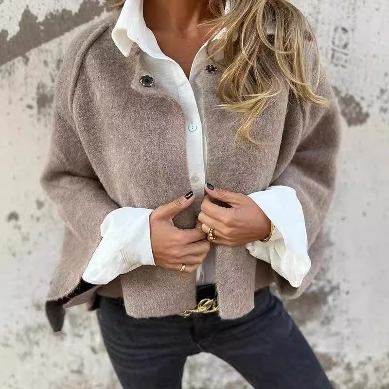 Elegant, weich, Wool Blend Capelet für Damen